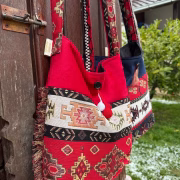 ЛАЗАР